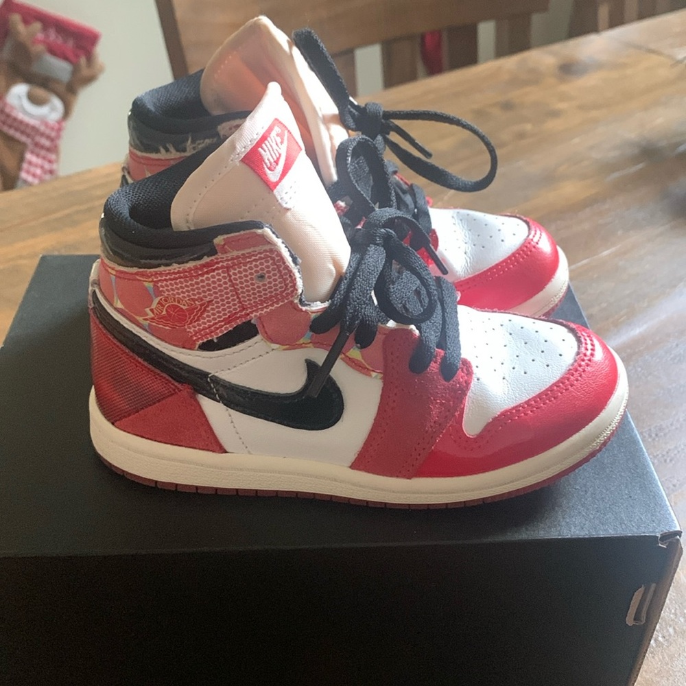 Marvel x Air Jordan 1 retro high OG TD ‘Next Chapter’ 🕷️